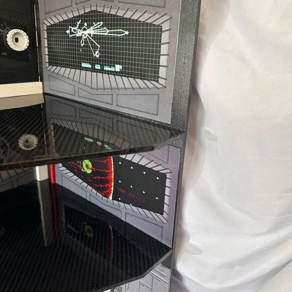 Star Wars Themed Action Figure Display Shelf - Picture 4 of 16